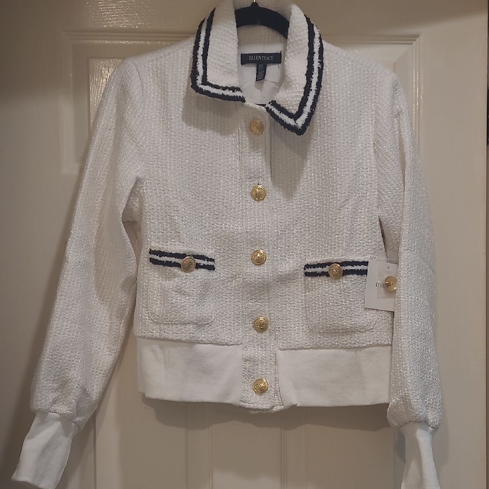 Nwt Ellen Tracy Women's Cropped White Blazer with Gold Buttons $179